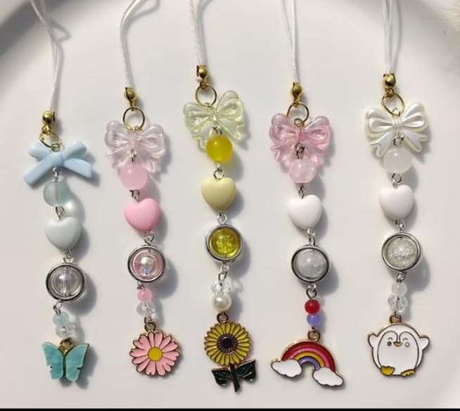 Minimal phone charms
